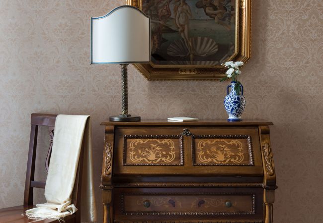 Apartment in Santa Croce - Elegant apartment with garden in S.Croce, Venice Apartment in Santa Croce - Elegant apartment with garden in S.Croce, Venice