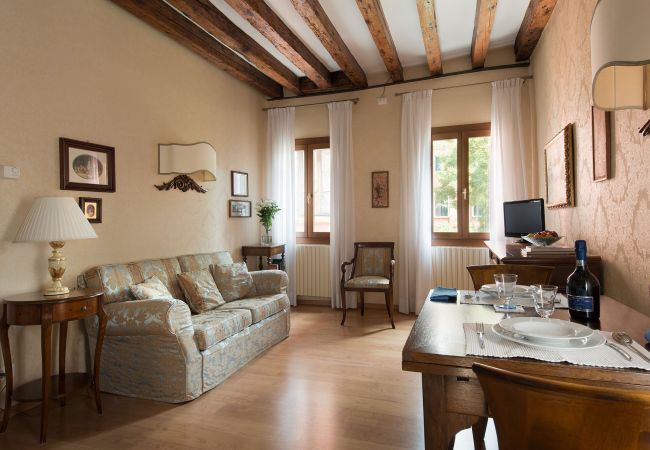  in Venezia - Delightful apartment in the sestiere San Polo, in the heart of Venice