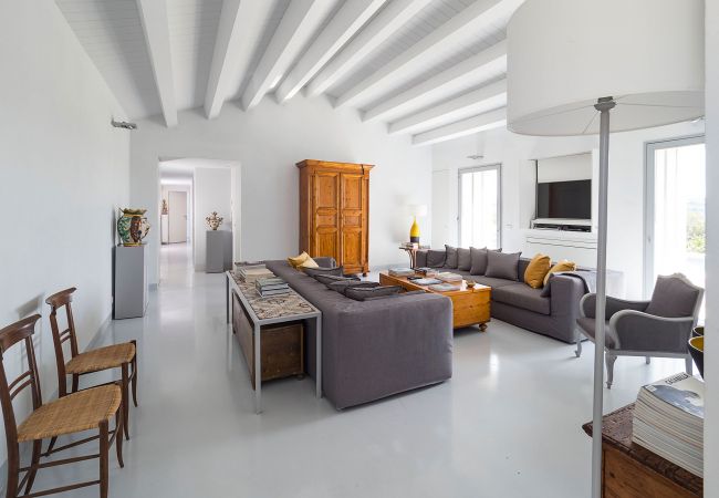 Villa in Ragusa - Designer country villa with pool in Ragusa, Sicily Villa in Ragusa - Designer country villa with pool in Ragusa, Sicily