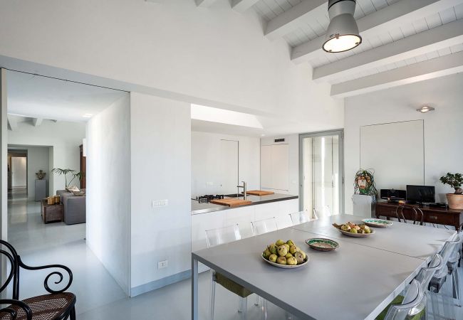 Villa in Ragusa - Designer country villa with pool in Ragusa, Sicily Villa in Ragusa - Designer country villa with pool in Ragusa, Sicily