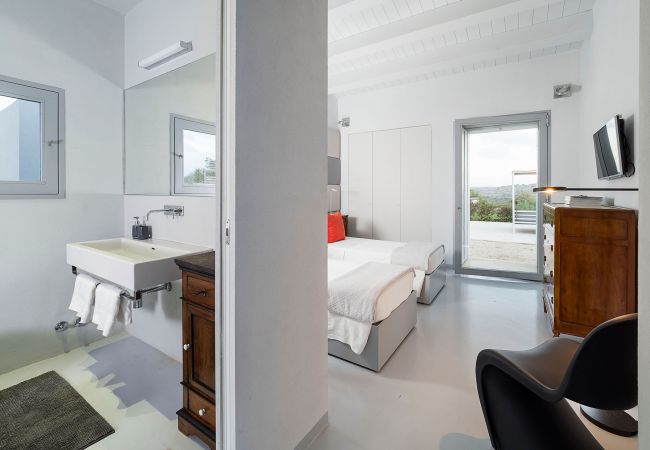 Villa in Ragusa - Designer country villa with pool in Ragusa, Sicily Villa in Ragusa - Designer country villa with pool in Ragusa, Sicily