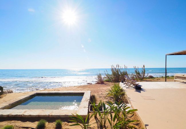 Villa in Ispica - Beach front villa in Ispica, Sicily