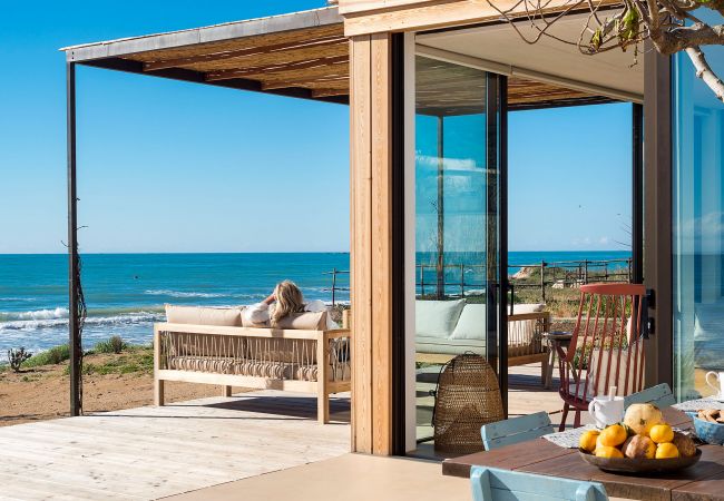 Villa in Ispica - Beach front villa in Ispica, Sicily Villa in Ispica - Beach front villa in Ispica, Sicily