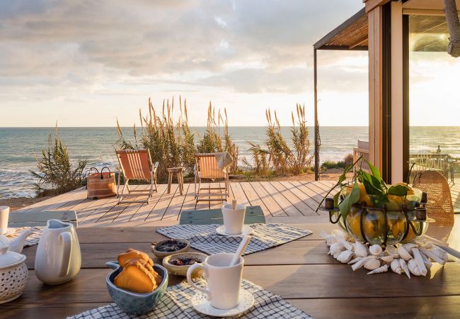 Villa in Ispica - Beach front villa in Ispica, Sicily Villa in Ispica - Beach front villa in Ispica, Sicily