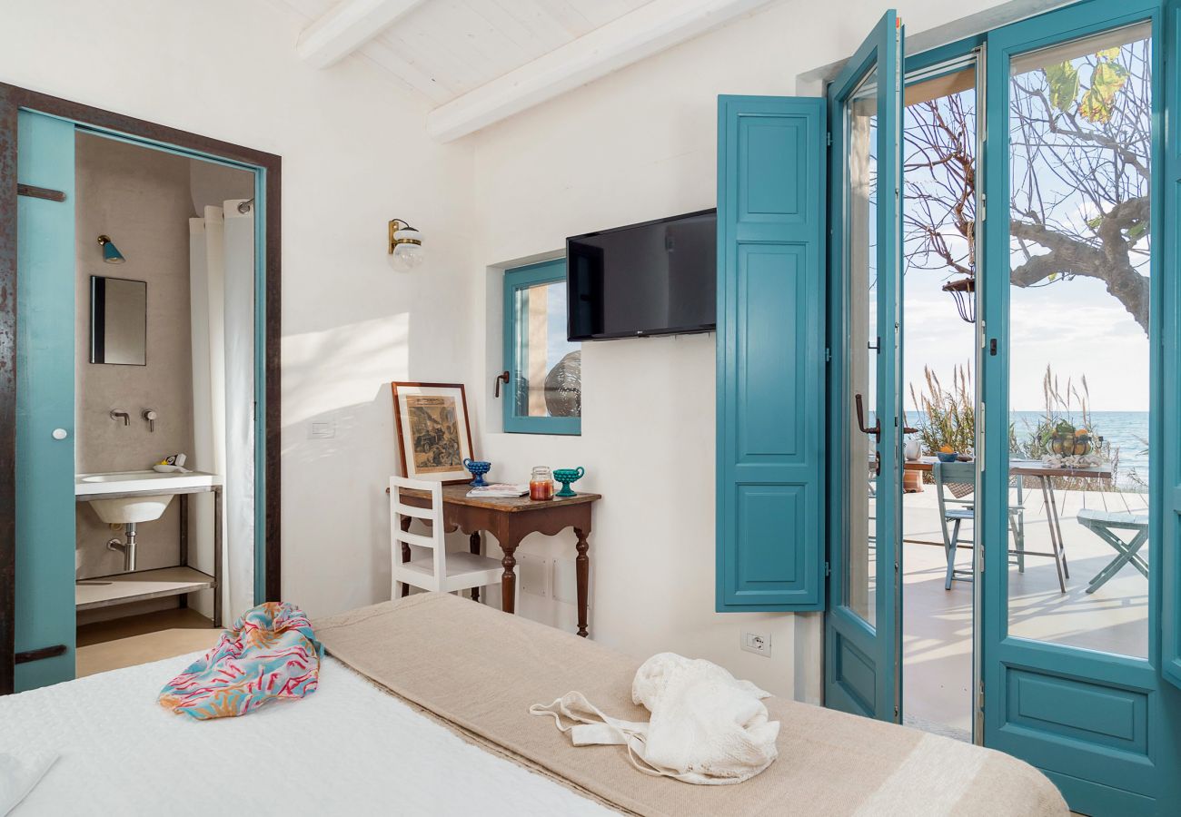 Villa in Ispica - Beach front villa in Ispica, Sicily