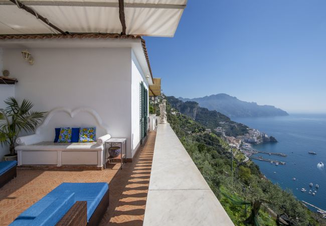 Villa in Pogerola - Villa Gioiello - Sea view pool with chromotherapy Villa in Pogerola - Villa Gioiello - Sea view pool with chromotherapy