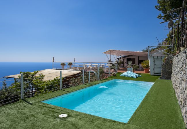 Villa in Pogerola - Villa Gioiello - Sea view pool with chromotherapy Villa in Pogerola - Villa Gioiello - Sea view pool with chromotherapy