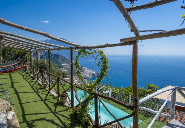 Villa in Pogerola - Villa Gioiello - Sea view pool with chromotherapy Villa in Pogerola - Villa Gioiello - Sea view pool with chromotherapy