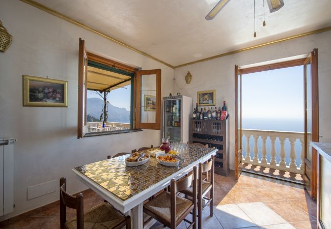 Villa in Pogerola - Villa Gioiello - Sea view pool with chromotherapy Villa in Pogerola - Villa Gioiello - Sea view pool with chromotherapy