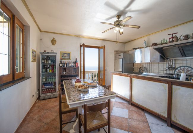 Villa in Pogerola - Villa Gioiello - Sea view pool with chromotherapy Villa in Pogerola - Villa Gioiello - Sea view pool with chromotherapy