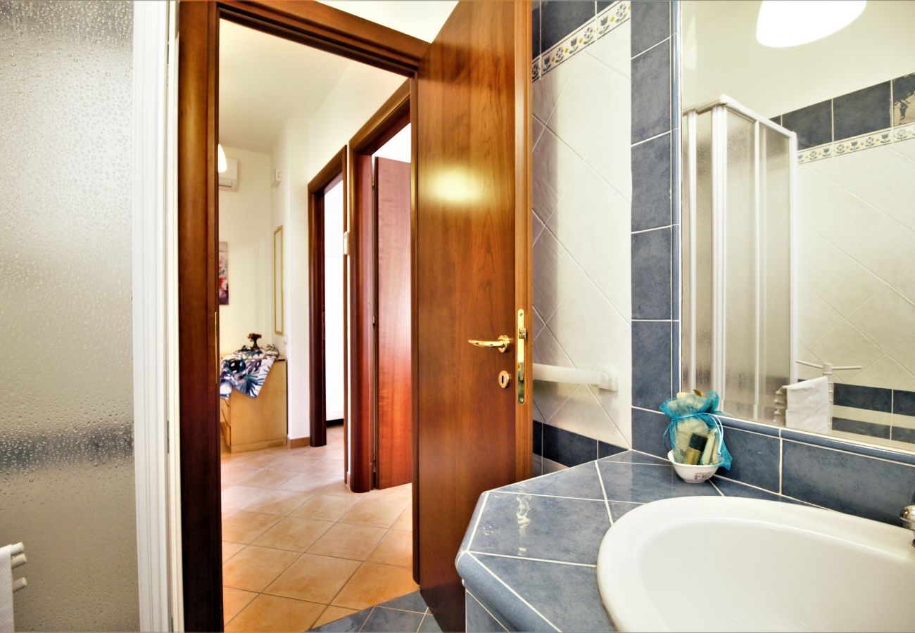 Villa in Sperlonga - Its spaces, its perfect garden for a comfortable holiday