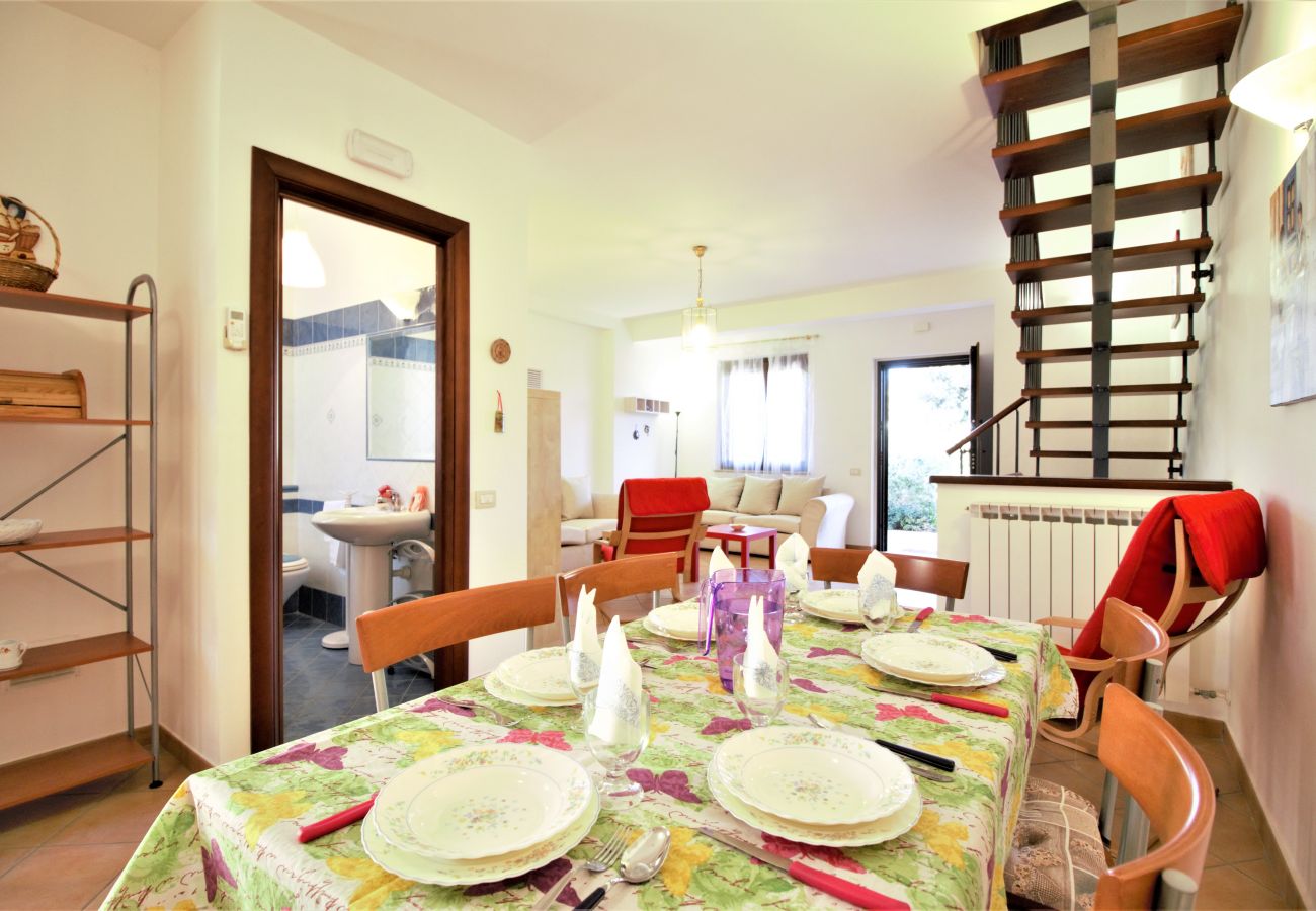 Villa in Sperlonga - Its spaces, its perfect garden for a comfortable holiday