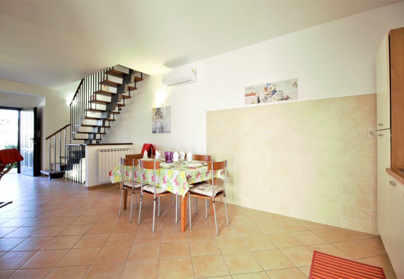 Villa in Sperlonga - Its spaces, its perfect garden for a comfortable holiday