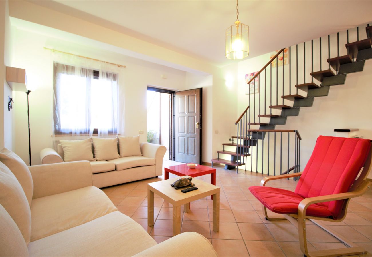 Villa in Sperlonga - Its spaces, its perfect garden for a comfortable holiday