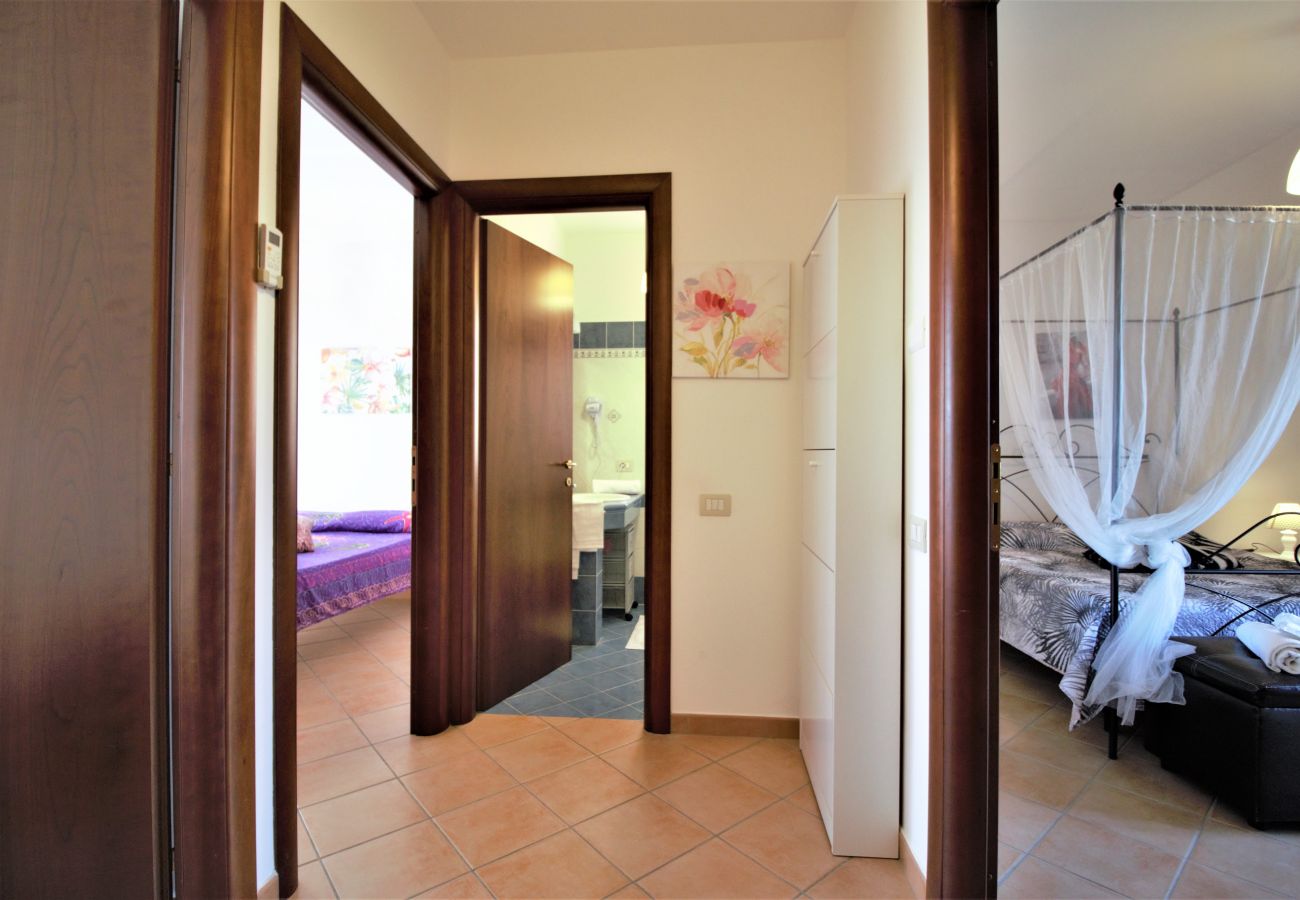 Villa in Sperlonga - Its spaces, its perfect garden for a comfortable holiday