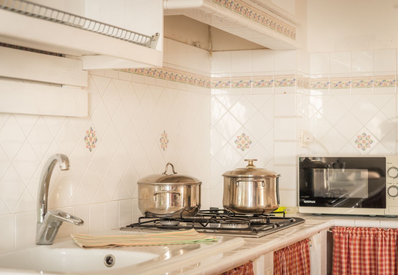 Apartment in Sperlonga - this characteristic house for 6 people is ideal for living in full the sea and the traditions of the village