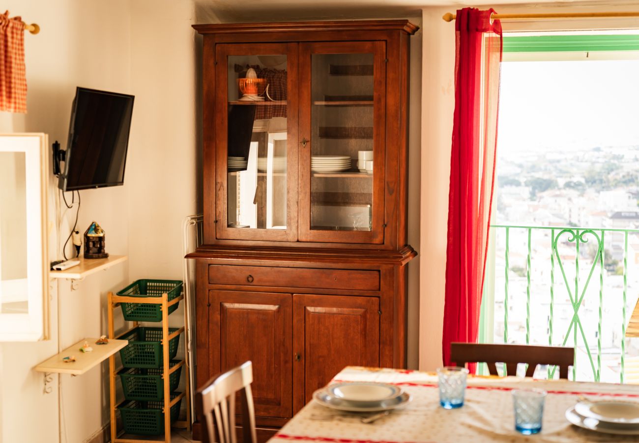 Apartment in Sperlonga - this characteristic house for 6 people is ideal for living in full the sea and the traditions of the village