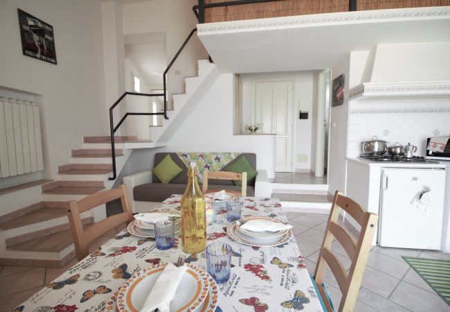 Apartment in Sperlonga - Pretty sea view house for 5 people Apartment in Sperlonga - Pretty sea view house for 5 people
