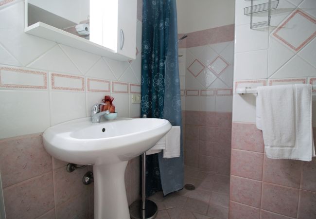 Apartment in Sperlonga - Pretty sea view house for 5 people Apartment in Sperlonga - Pretty sea view house for 5 people