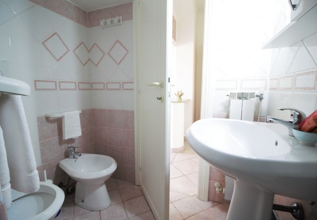 Apartment in Sperlonga - Pretty sea view house for 5 people Apartment in Sperlonga - Pretty sea view house for 5 people