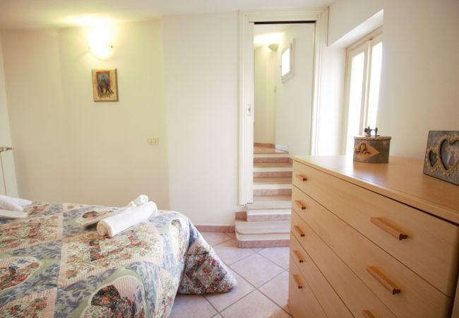 Apartment in Sperlonga - Pretty sea view house for 5 people Apartment in Sperlonga - Pretty sea view house for 5 people