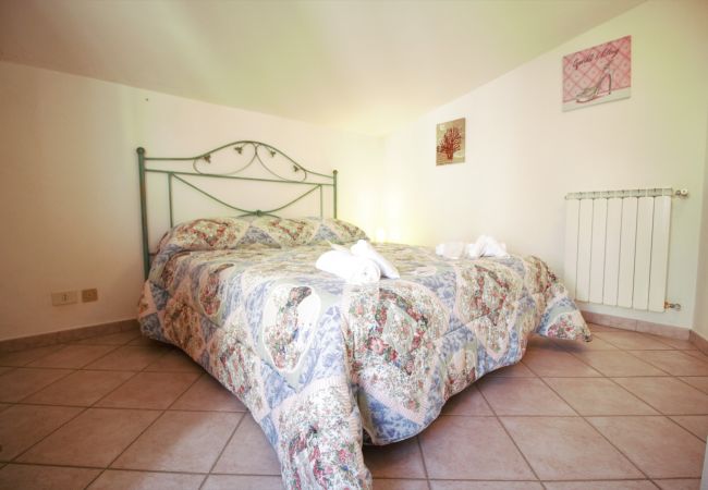 Apartment in Sperlonga - Pretty sea view house for 5 people Apartment in Sperlonga - Pretty sea view house for 5 people