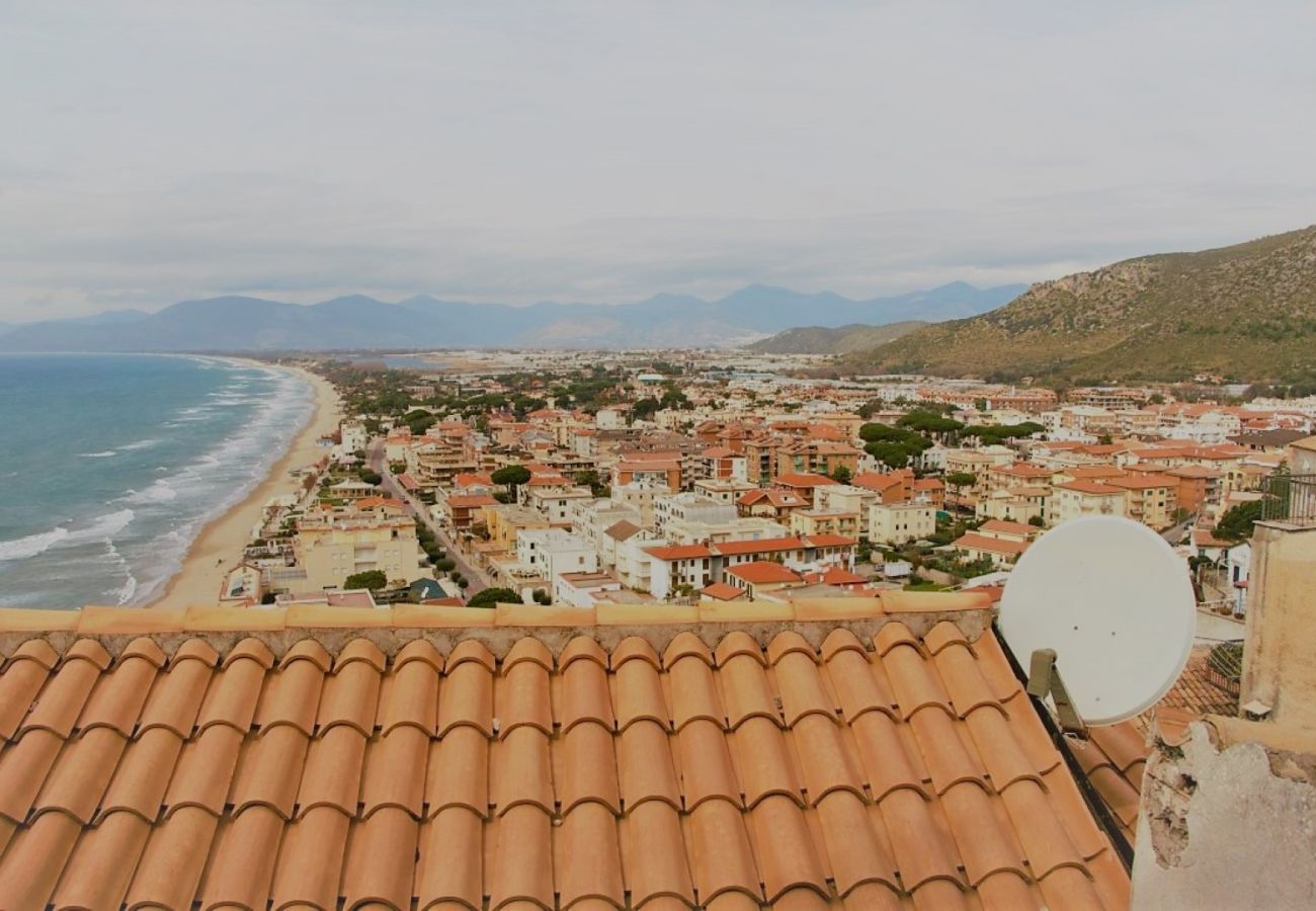 Apartment in Sperlonga - Pretty sea view house for 5 people