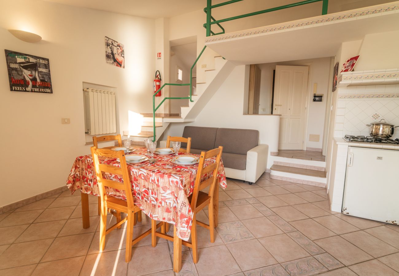 Apartment in Sperlonga - Pretty sea view house for 5 people
