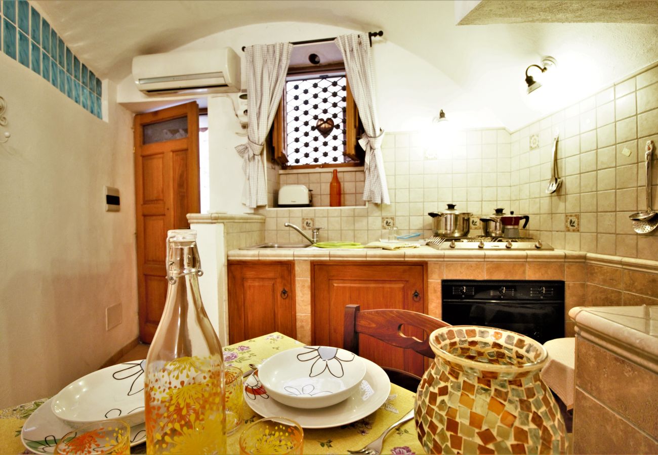 Apartment in Sperlonga - cared for down to the last detail, this house is located in the heart of Sperlonga