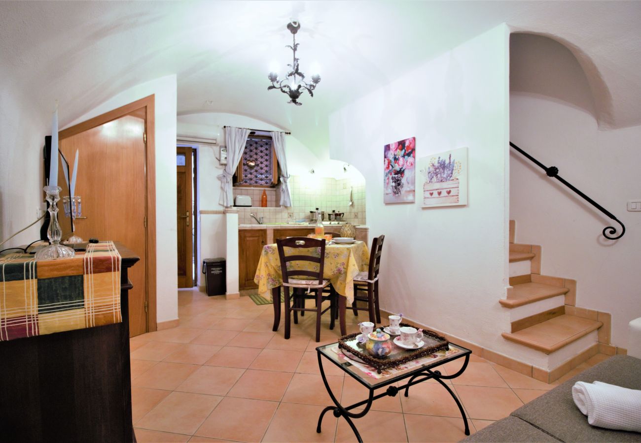 Apartment in Sperlonga - cared for down to the last detail, this house is located in the heart of Sperlonga