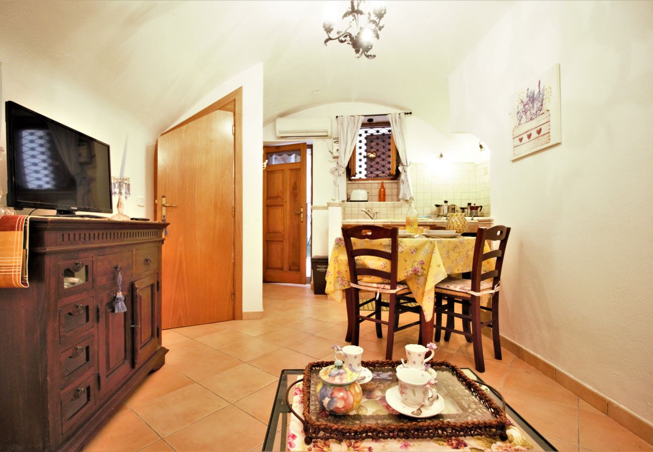 Apartment in Sperlonga - cared for down to the last detail, this house is located in the heart of Sperlonga