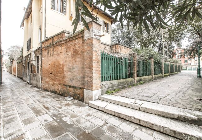 Apartment in Venezia - Design District Apartment R&R Apartment in Venezia - Design District Apartment R&R