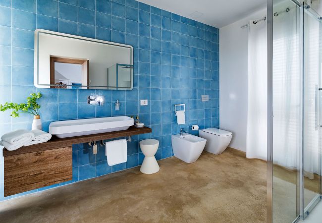 Villa in Noto - Seafront villa with pool near Syracuse, Sicily - Lavanda Villa in Noto - Seafront villa with pool near Syracuse, Sicily - Lavanda