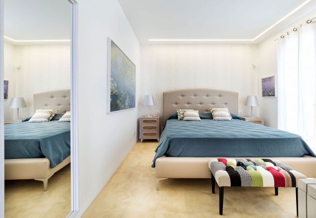 Villa in Noto - Seafront villa with pool near Syracuse, Sicily - Lavanda Villa in Noto - Seafront villa with pool near Syracuse, Sicily - Lavanda