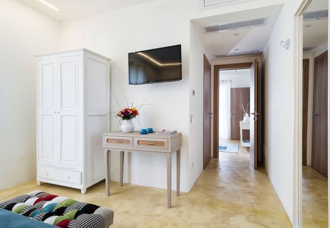 Villa in Noto - Seafront villa with pool near Syracuse, Sicily - Lavanda Villa in Noto - Seafront villa with pool near Syracuse, Sicily - Lavanda