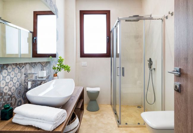 Villa in Noto - Seafront villa with pool near Syracuse, Sicily - Lavanda Villa in Noto - Seafront villa with pool near Syracuse, Sicily - Lavanda