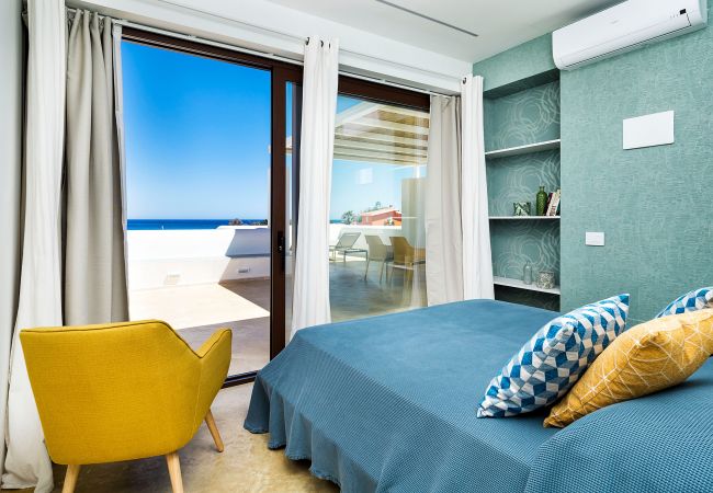 Villa in Noto - Seafront villa with pool near Syracuse, Sicily - Lavanda Villa in Noto - Seafront villa with pool near Syracuse, Sicily - Lavanda