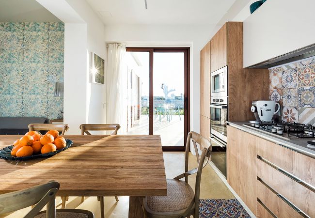 Villa in Noto - Seafront villa with pool near Syracuse, Sicily - Ulivo - 8 pax Villa in Noto - Seafront villa with pool near Syracuse, Sicily - Ulivo - 8 pax