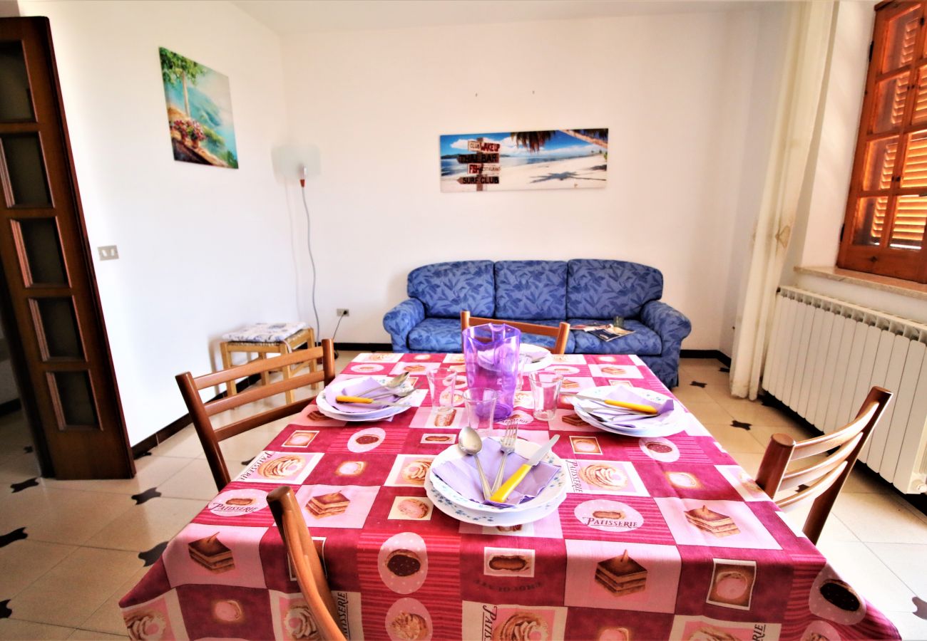 Apartment in Sperlonga - for a comfortable holiday 200 meters from the sea