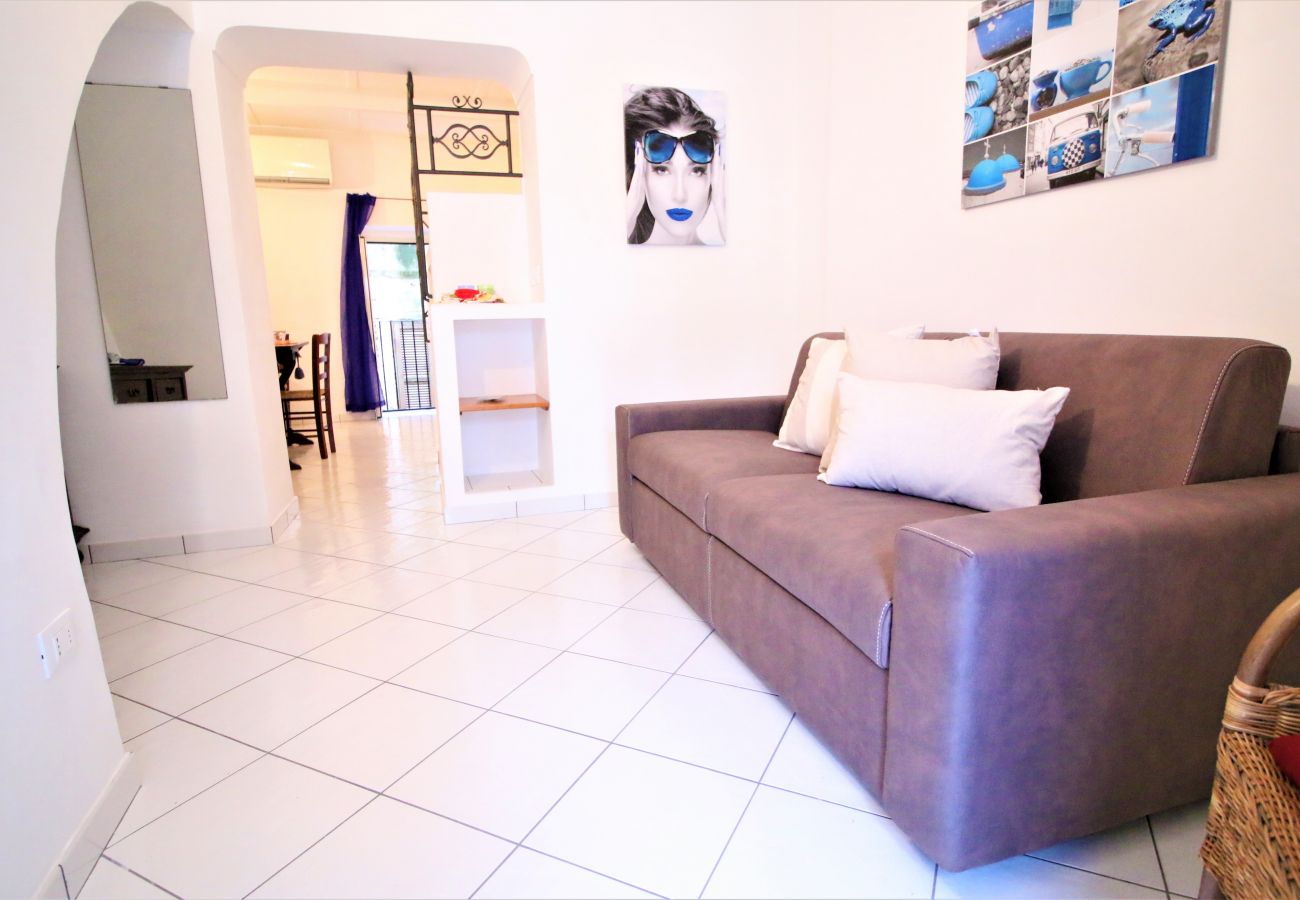 Apartment in Sperlonga - the atmosphere of the historic center in a single house