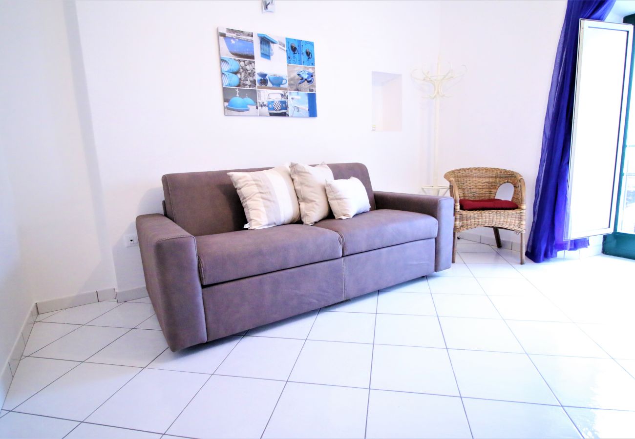 Apartment in Sperlonga - the atmosphere of the historic center in a single house