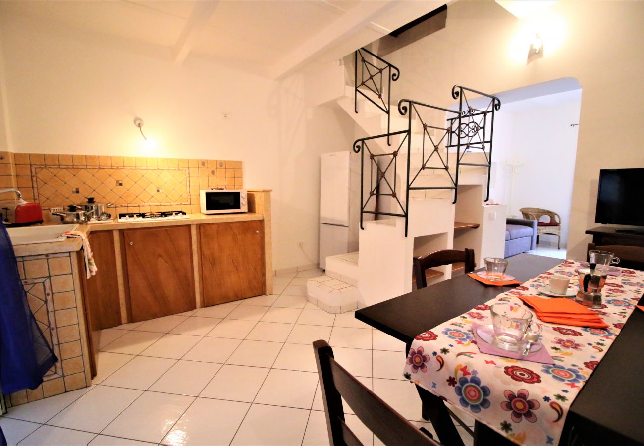 Apartment in Sperlonga - the atmosphere of the historic center in a single house