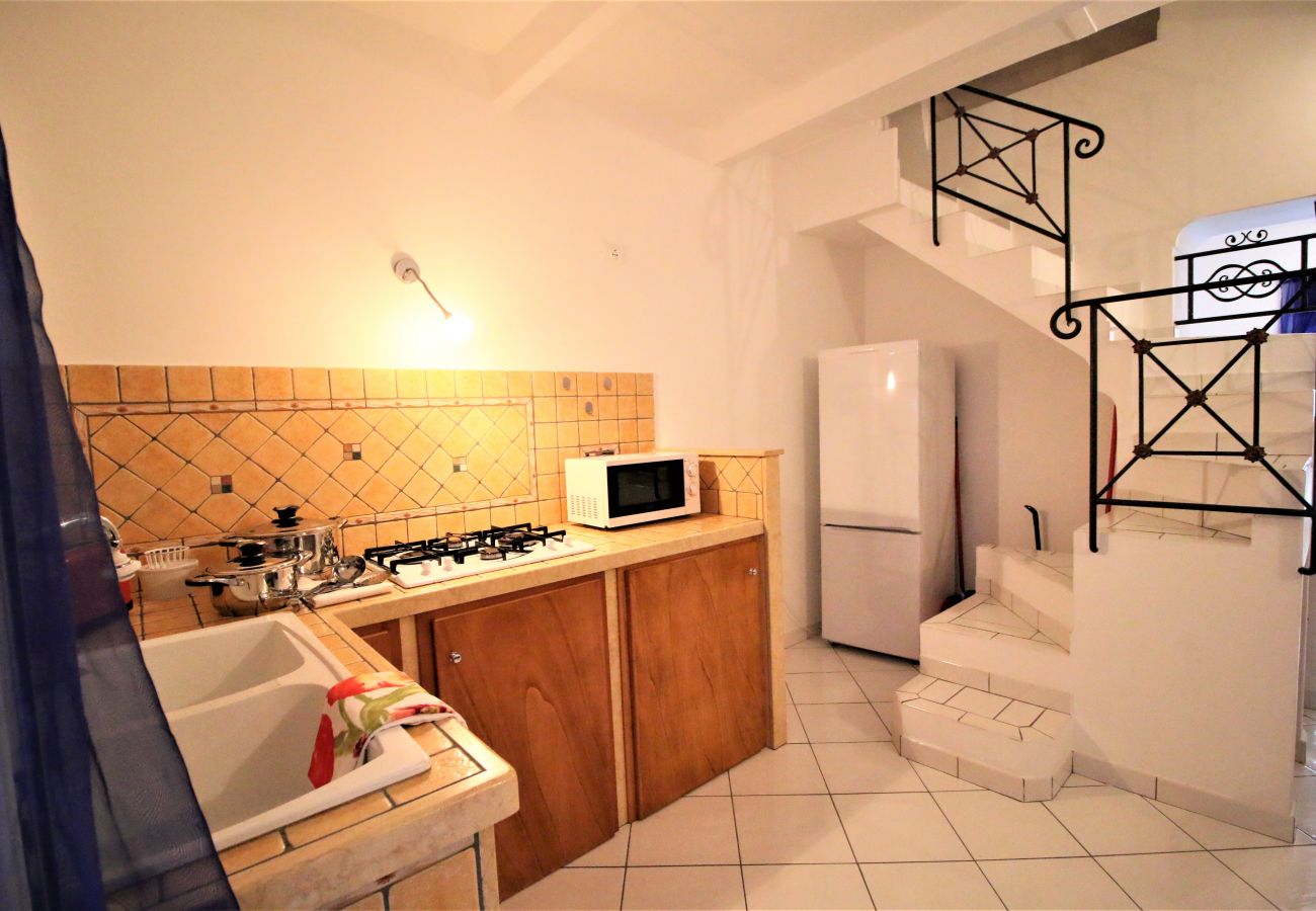 Apartment in Sperlonga - the atmosphere of the historic center in a single house