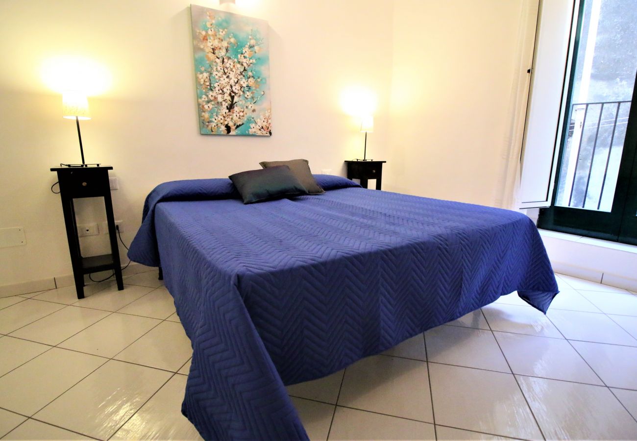 Apartment in Sperlonga - the atmosphere of the historic center in a single house