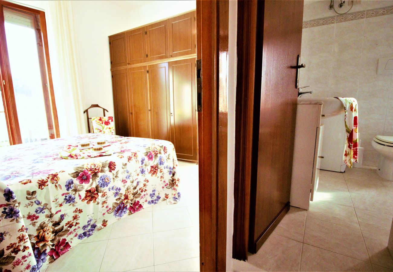 Apartment in Sperlonga - Nice one bedroom apartment a stone's throw from the sea