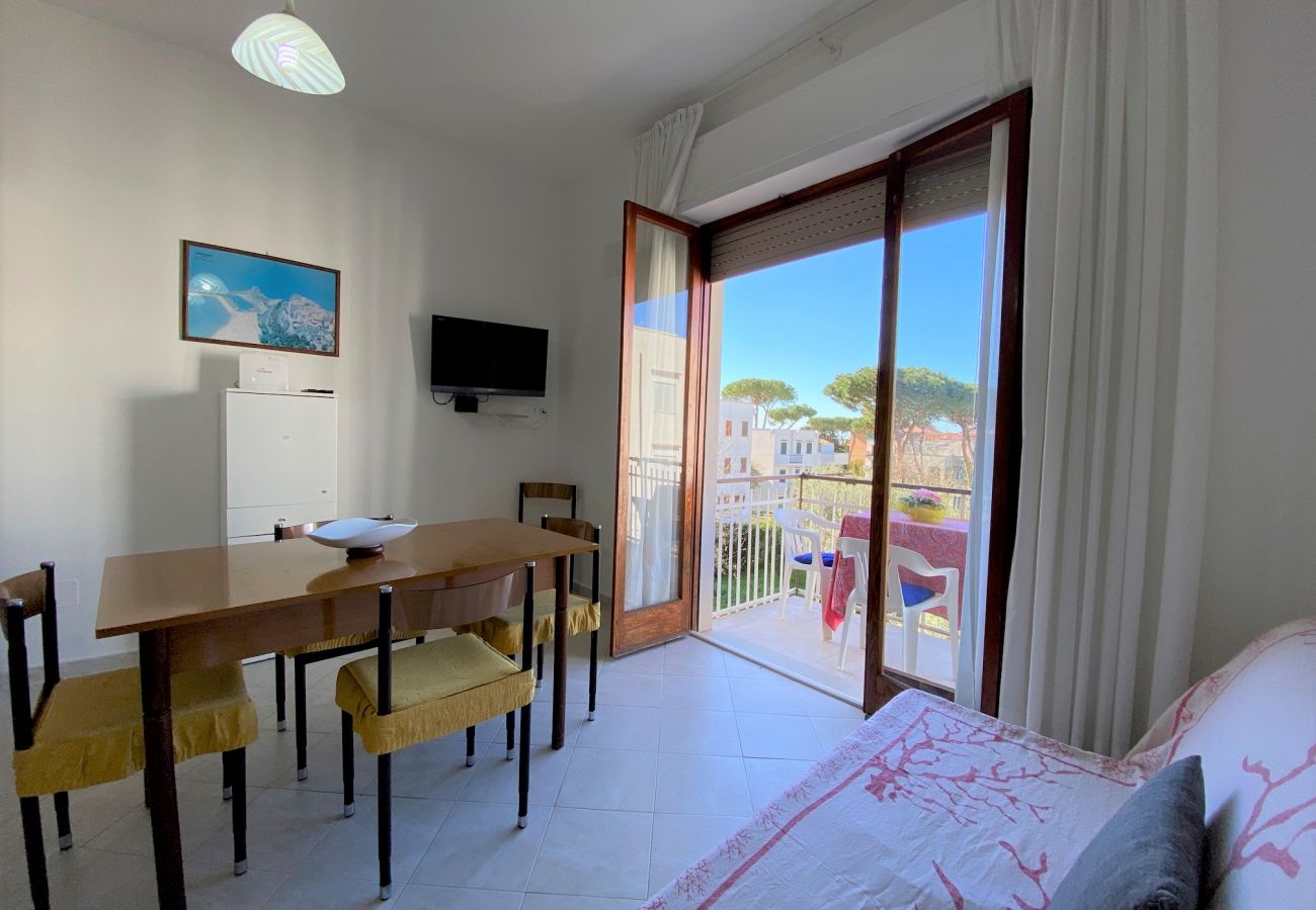 Apartment in Sperlonga - Nice one bedroom apartment a stone's throw from the sea