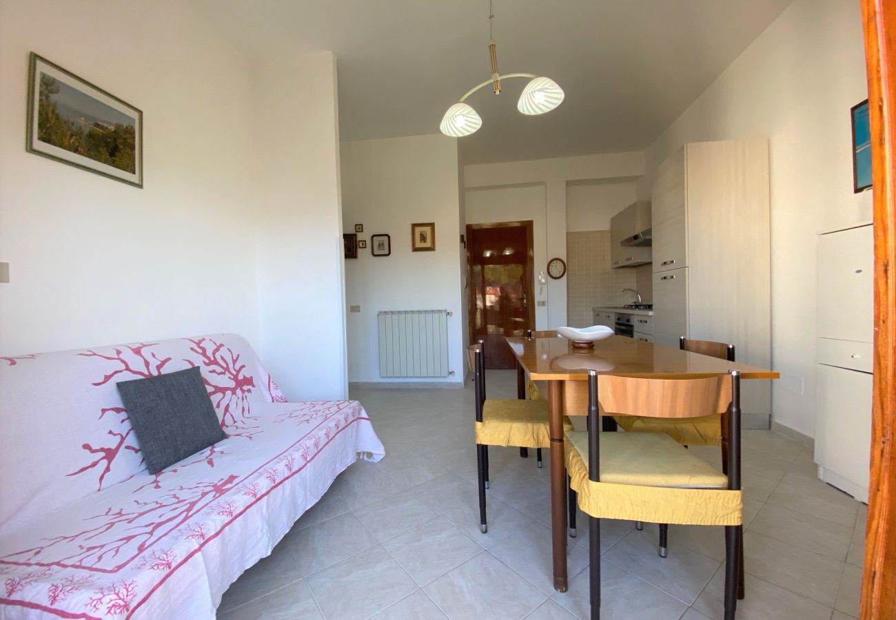 Apartment in Sperlonga - Nice one bedroom apartment a stone's throw from the sea