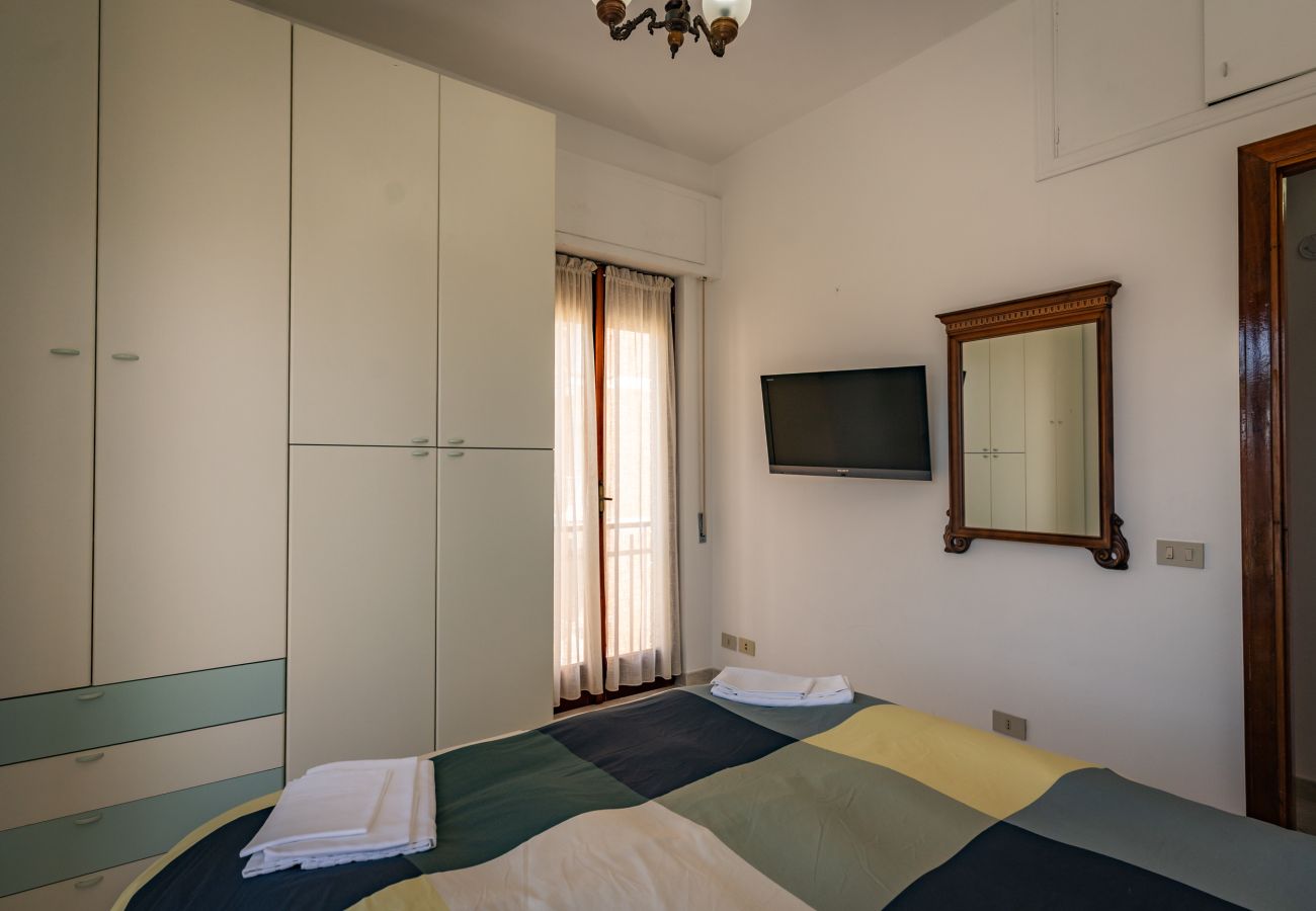 Apartment in Sperlonga - Nice one bedroom apartment a stone's throw from the sea