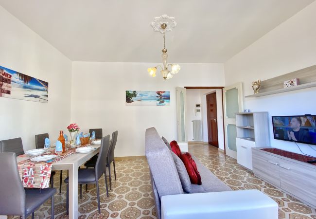 Apartment in Sperlonga - New, comfortable at 200 meters from the sea