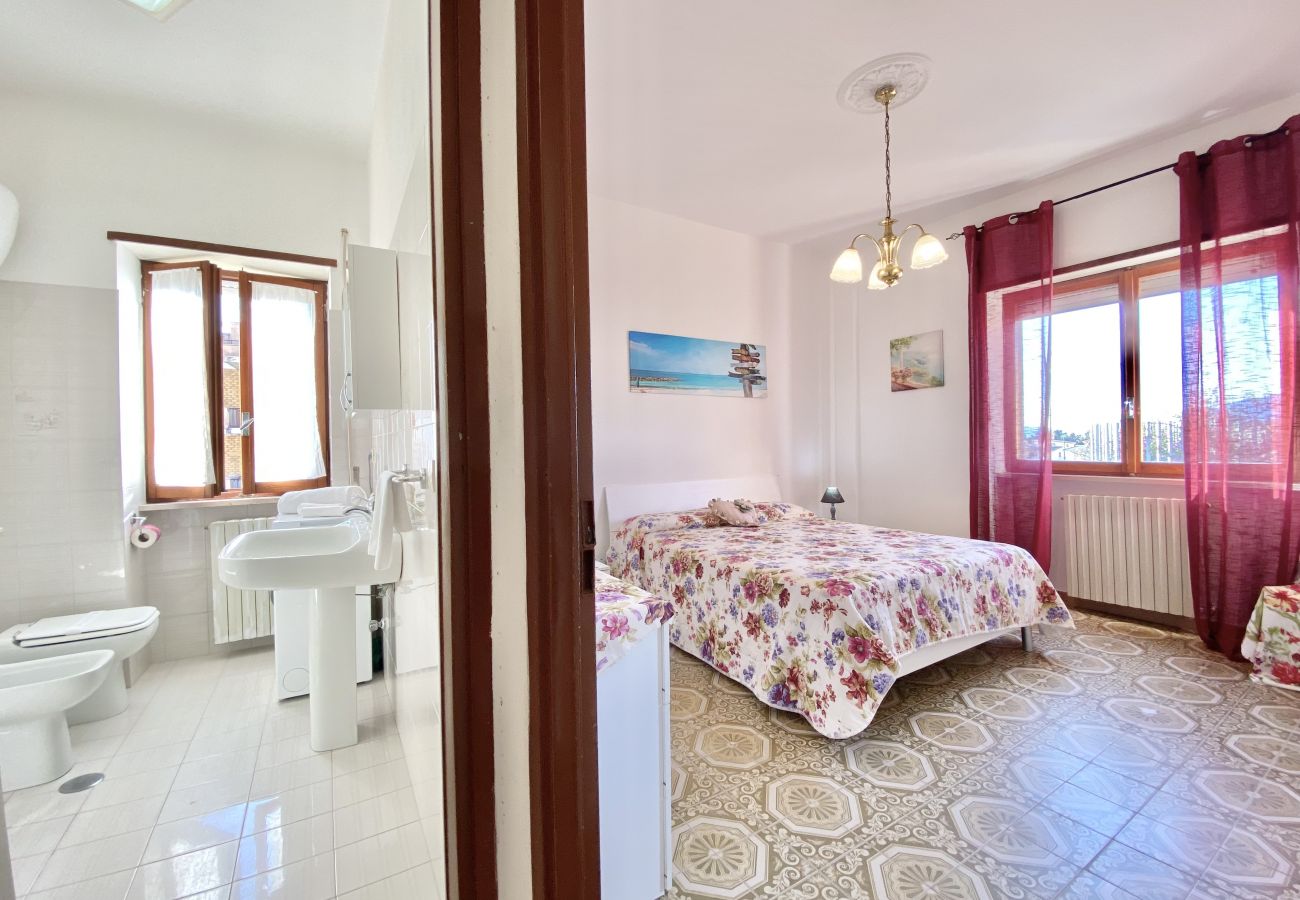 Apartment in Sperlonga - New, comfortable at 200 meters from the sea